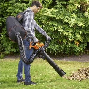 BLACK & DECKER | BEBLV301-QS | Leaf Blower - Image 4