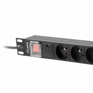 Lanberg Power Distribution Unit (PDU) 19" 1U 16A 2m 8x French Outlets | PDU-08E-0200-BK - Image 3