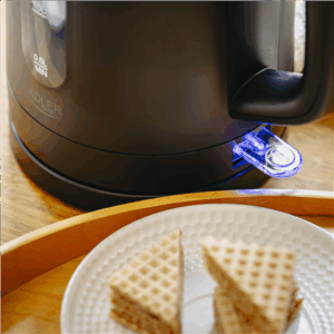 Adler Virdulys | AD 1379b | Electric | 2200 W | 1.7 L | Polypropylene | 360° rotational base | Black - Image 10