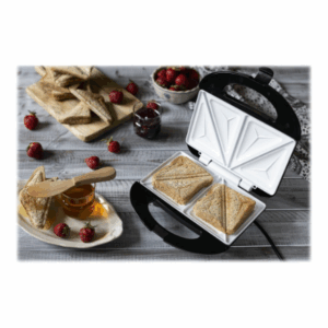 Camry | Sandwich maker | CR 3018 | 850 W | Number of plates 1 | Number of pastry 2 | Ceramic coating | Black - Image 11