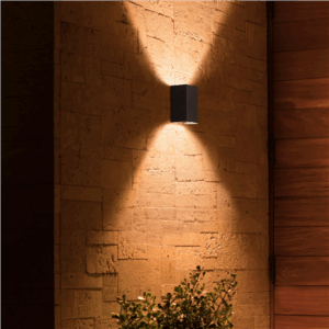 Philips Hue WCA Resonate Outdoor Wall Lantern, Black | 8 W | 2000-6500 Hue White Colour Ambiance - Image 4