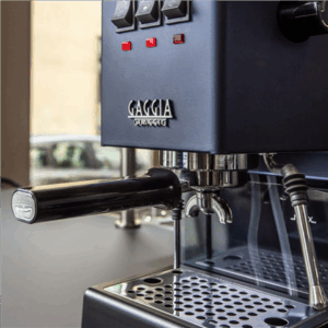 Gaggia Coffee Maker | RI9481/15 Classic E24 | Pump pressure 15 bar | Built-in milk frother | Semi-automatic | Classic Blue - Image 3