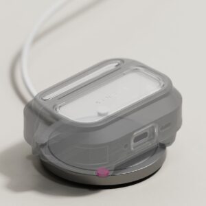 Ringke UX Magnetic MagSafe Apple AirPods Pro 3 Black/Clear - Image 4