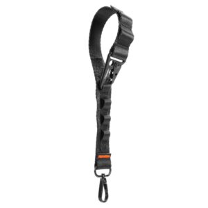 Spigen DA30M Universal Lanyard Strap Crossbody juodos spalvos - Image 6
