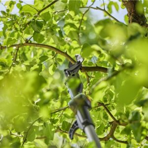 Akumuliatorinės teleskopinės genėjimo žirklės Gardena HighCut 250/18V P4A paruoštas naudojimui rinki - Image 3