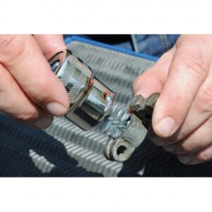 Akumuliatoriaus kontaktų valymo įrankis KSTOOLS - Image 2