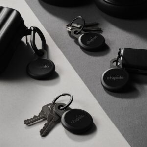 Chipolo LOOP – Rechargeable Bluetooth Tracker with Silicone Loop for iOS & Android, 4col_Charcoal - Image 4
