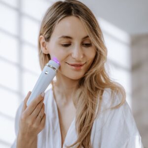 Beautifly Glossy Acne Young - Image 4