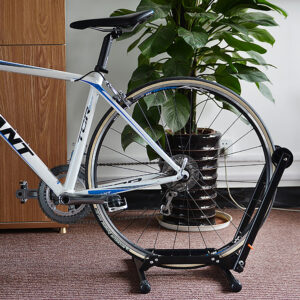 Rockbros T30 Folding Bike Stand for Front or Rear Wheel Compatible with 24-27.5 Inch and 700C Wheels - juodos spalvos - Image 7