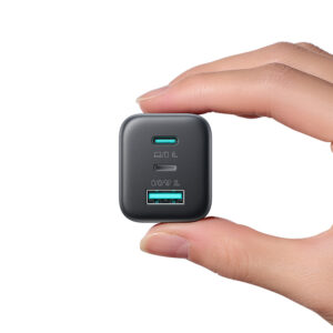 Ładowarka sieciowa Joyroom JR-TO1 GaN 45 USB-C Lightning USB-A - czarna - Image 8