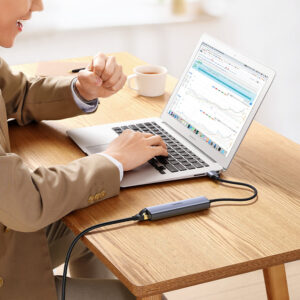 Ugreen multifunctional adapter HUB USB 3.0 - 3 x USB / Ethernet RJ-45 / USB Type C PD pilkos spalvos (CM475) - Image 7