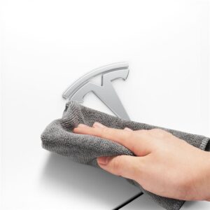 Spigen Tesla Front Emblem Logo Full Cover, carbon - Tesla Model 3 2024 - Image 10