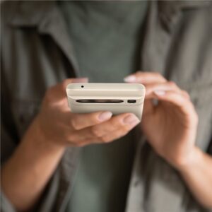 Spigen Thin Fit, mute beige - Google Pixel 8 Pro - Image 9