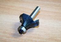 CONDOR FREZA MEDŽIUI 8x32x9,52x16 706 APVALINIMUI, SU GUOLIU.