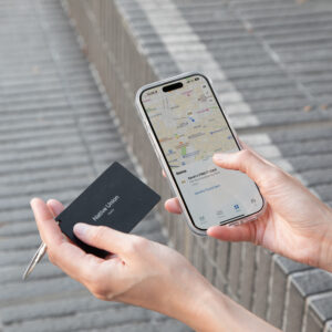 Native Union Find it Card - Image 7