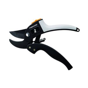 FISKARS SEKATORIUS SU PRIEŠAŠMENIU POWERSTEP P83