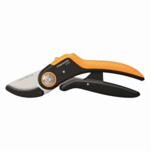 FISKARS SEKATORIUS SU PRIEŠAŠMENIU PLUS P741