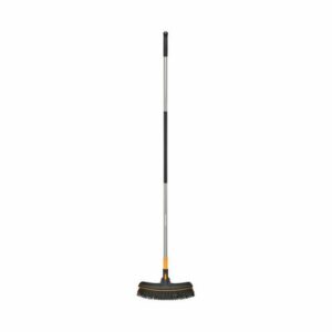 FISKARS UNIVERSALUS ŠEPETYS ERGONOMIC