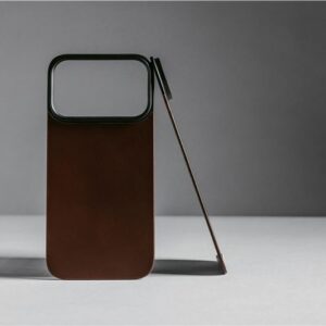 Nomad Magnetic Leather Back, rustic rudos spalvos (Horween), Magsafe - Apple iPhone 17 Pro Max - Image 7