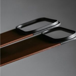 Nomad Magnetic Leather Back, rustic rudos spalvos (Horween), Magsafe - Apple iPhone 17 Pro Max - Image 10