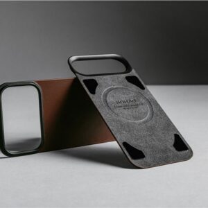 Nomad Magnetic Leather Back, rustic rudos spalvos (Horween), Magsafe - Apple iPhone 17 Pro - Image 5