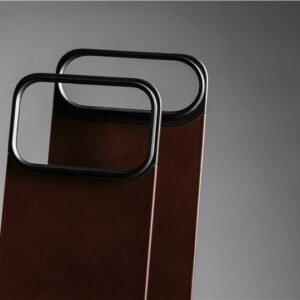Nomad Magnetic Leather Back, juodos spalvos (Horween), Magsafe - Apple iPhone 17 Pro - Image 17