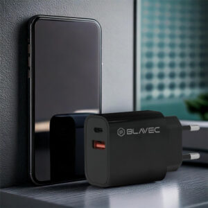 Blavec Wall charger BC-2 - USB + Type C - QC 3.0 PD 20W (TCBC2-UCB20) black - Image 4