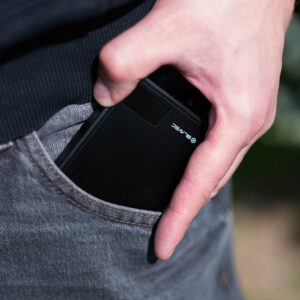 Blavec Power Bank 10000mAh BJ-03 Slim 13,5mm - Type C - 22,5W magnetic Magsafe 3 in 1 (PBBJ03-MC10B) juodos spalvos aluminum - Image 5