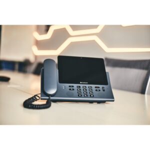 CoComm F910 4G Fixed Wireless phone
