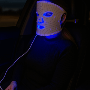 Lunni 7 spalvų LED ir artimosios infraraudonosios šviesos silikoninė LED veido kaukė, balta - Image 2