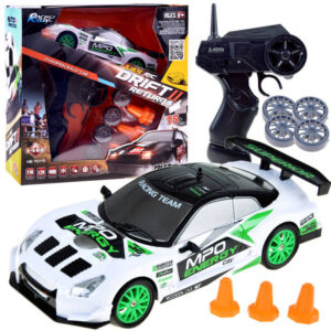 Nuotoliniu būdu valdomas DRIFT automobilis su kūgiais RC0506