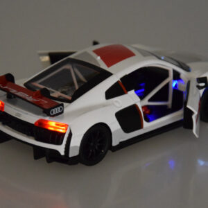 Metalinis sportinis automobilio modelis Audi R8 LMS mastelis 1:32 garsai šviesos ZA4609 - Image 6