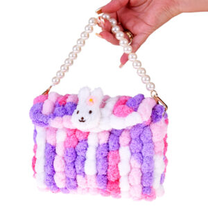 „DIY“ kūrybinis rinkinys – pūkuota „Pom Pom“ rankinė ZA5814 - Image 4