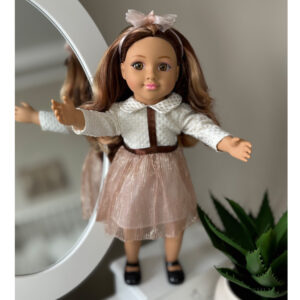 Didelė, miela 48 cm lėlė su suknele + įmontuota melodija ir minkštas korpusas ZA5842 - Image 2