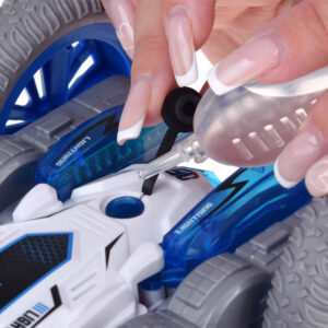 Nuotoliniu būdu valdomas ITIN GREITAS TRIUKŲ automobilis – garas ir šviesos RC0729 - Image 6