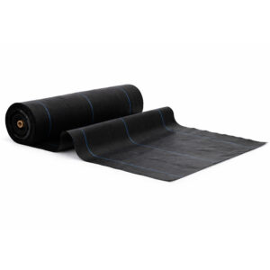 Juoda UV spinduliams atspari agroplėvelė 135 g/m² piktžolių kontrolės danga 3.2×50 m, smeigės, MultiGarden - Image 6