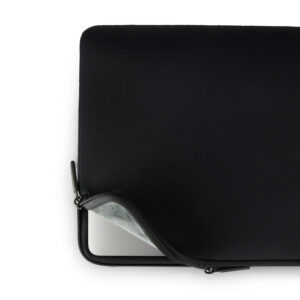 Pipetto Classic Fit Sleeve, black - Apple MacBook Neo 13 (A18 Pro) - Image 7