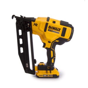 DEWALT VINIAKALĖ 18V DCN660D2 20° 32-63mm 16Ga 2x2,0Ah BL