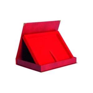 Horizontalus plastikinis dėklas, raudonos spalvos – lentai 230x180 BTY1709/R/R