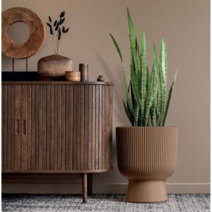 GĖLIŲ VAZONAS MILLY SU KOJELE 24CM ŠVIESIAI PILKAS 574394 - Image 9