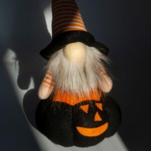 DEKORACINĖ FIGŪRĖLĖ ANT MOLIŪGO 35CM LED HALLOWEEN JUODA 1064277 - Image 3