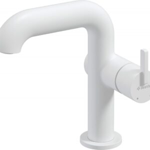 Washbasin mixer with rectangular spout