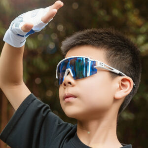 Rockbros Kids Cycling Glasses, Polarized, UV Protection, Children's - baltos spalvos - Image 7