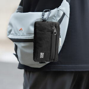 Rockbros Travel Wallet with Carabiner - juodos spalvos - Image 2