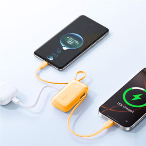 Joyroom JR-PR2L 35W 10000mAh Powerbank with Built-in USB-C Cables - oranžinės spalvos - Image 3