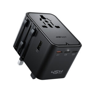 Acefast Z8 GaN 45W Travel Adapter 3x USB-C + 2x USB-A Travel Wall Charger with 2500W AC Socket - juodos spalvos