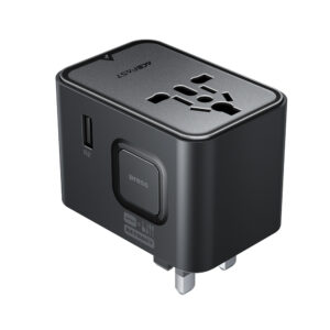 Acefast Z8 GaN 45W Travel Adapter 3x USB-C + 2x USB-A Travel Wall Charger with 2500W AC Socket - juodos spalvos - Image 2