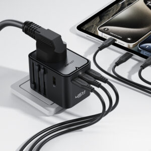 Acefast Z8 GaN 45W Travel Adapter 3x USB-C + 2x USB-A Travel Wall Charger with 2500W AC Socket - juodos spalvos - Image 6