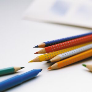 Akvareliniai spalvoti pieštukai Faber-Castell Grip, tribriauniai, 6 spalvų - Image 3