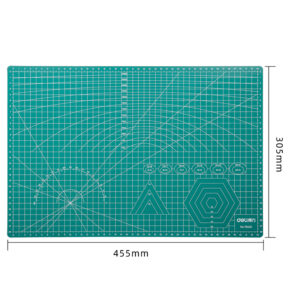 Pjaustymo pagrindas DELI 78400, A4, 3mm, PVC, žalios spalvos